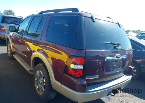 2008 Ford Explorer Eddie Bauer из США, поврежденный, VIN 1FMEU64E28UA29969